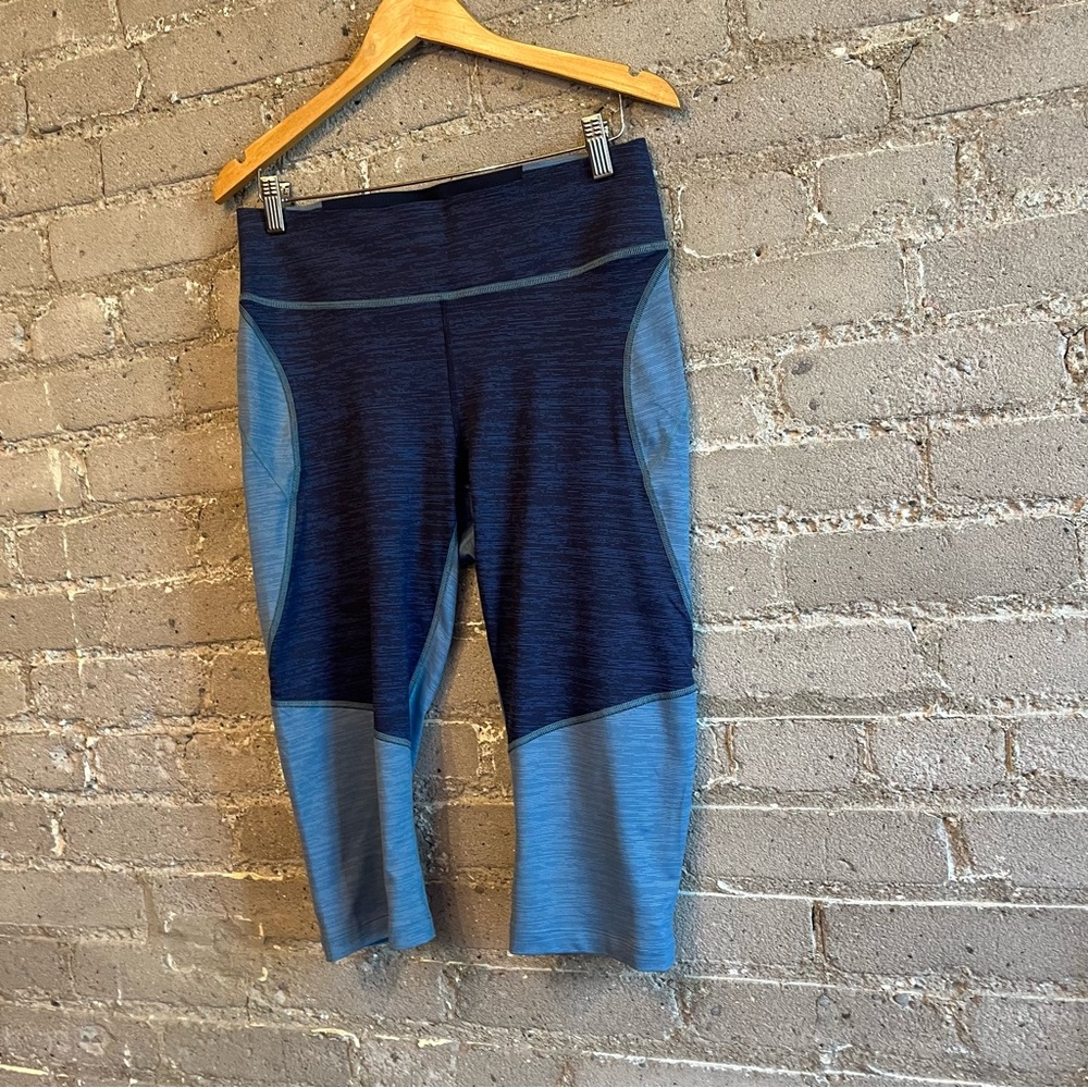 Outdoor Voices Cropped Leggings - Size XL - Picture 2 of 5